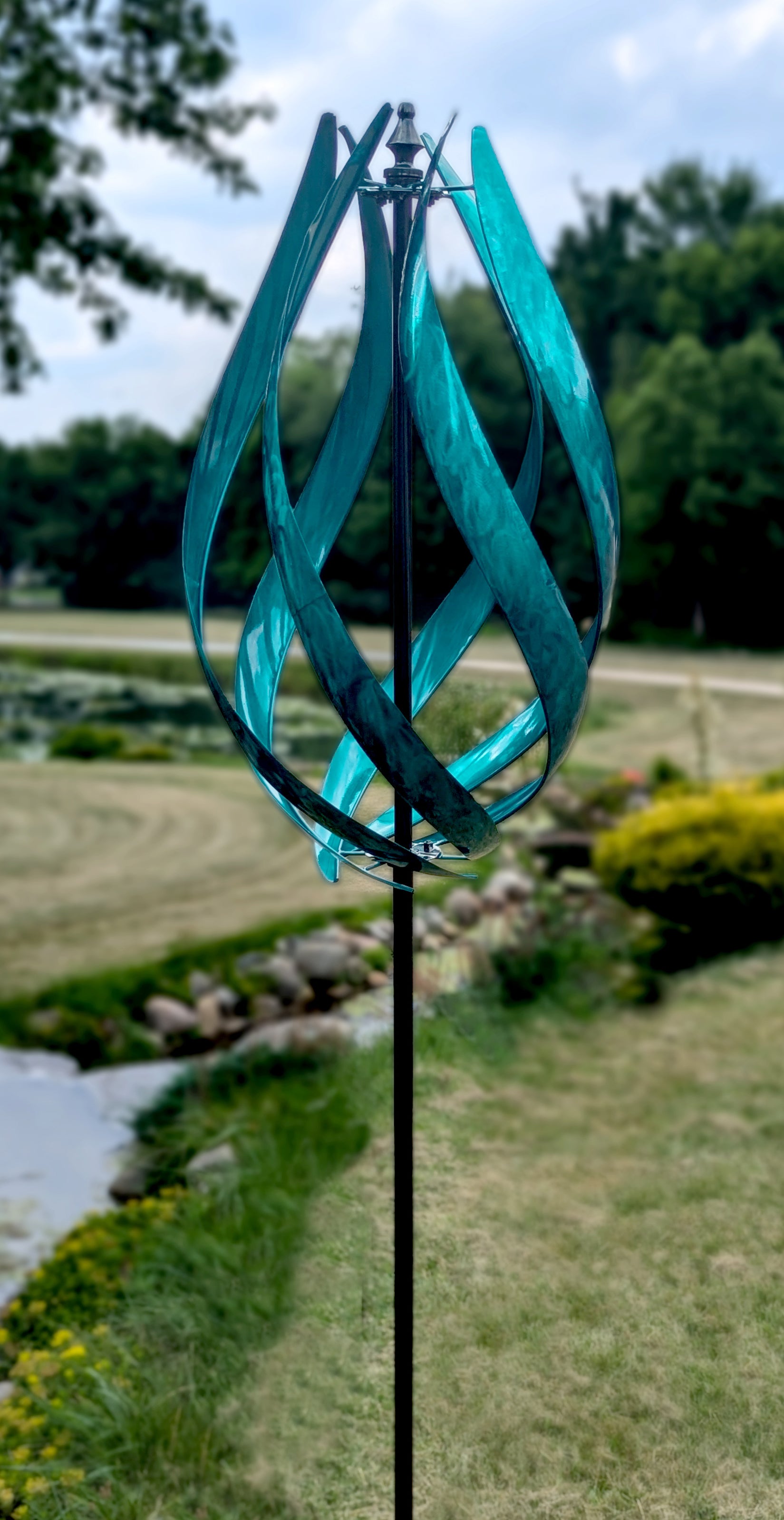 Turquoise Luminous Stratus - Wind Sculpture Spinner